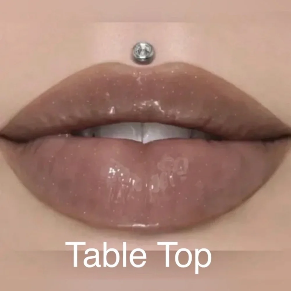 Jeffree Star Table Top lip gloss